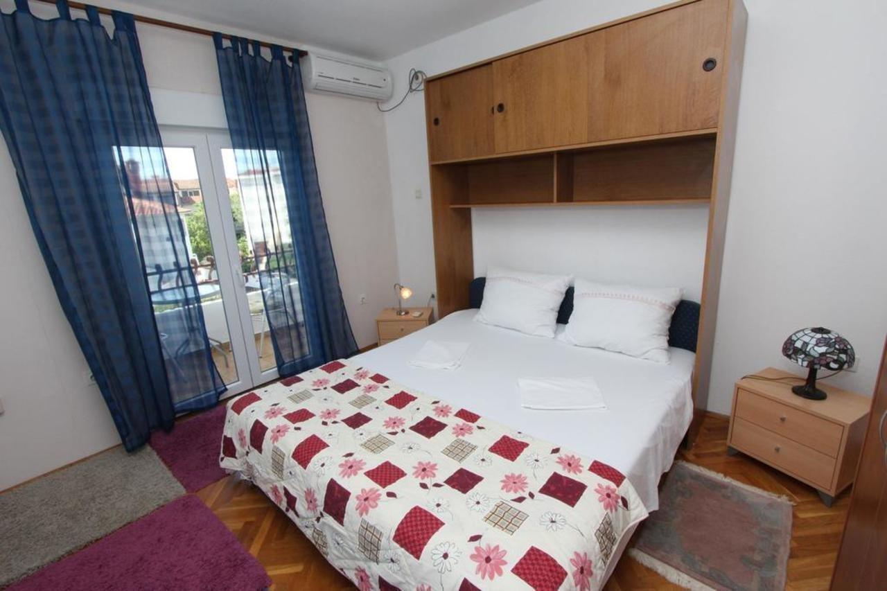 Rooms And Apartments Sally Rovinj Ngoại thất bức ảnh